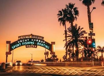 california/burbank/attraction/santa-monica