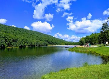 pennsylvania/juniata-river-valley/attraction/poe-valley-state-park