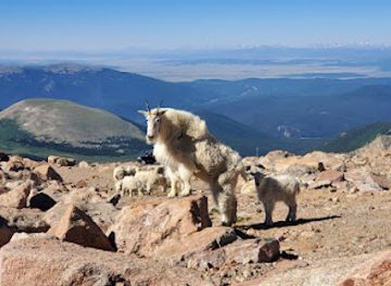 colorado/front-range/attraction/mount-blue-sky