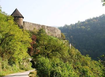 bosnia-and-herzegovina/semberija/attraction/tvrdava-vranduk