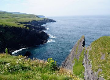 ireland/the-skelligs/attraction/siuloid-bholais-bolus-barracks-loop-walk