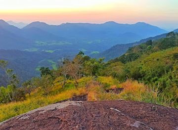 sri-lanka/kandy/attraction/galhinna-big-rock