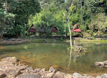 laos/xaisomboun-province/attraction/vanglaung-creek