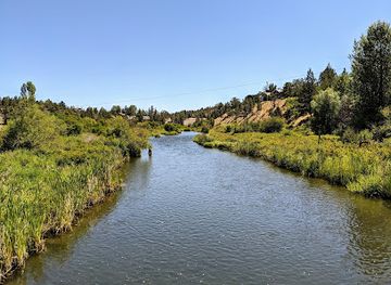 oregon/smith-rock-state-park/attraction/tetherow-crossing-park