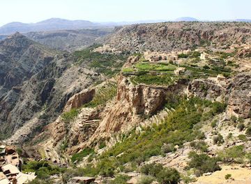 oman/ad-dhahirah-governorate/attraction/terraced-fields-viewpoint