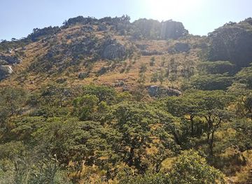 malawi/shire-valley/attraction/chongoni-rock-art-area