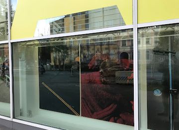 germany/hamburg/st-pauli/attraction/streetside-gallery