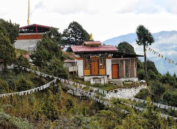 bhutan/tashiyangtse/attraction/phajoding-monastery