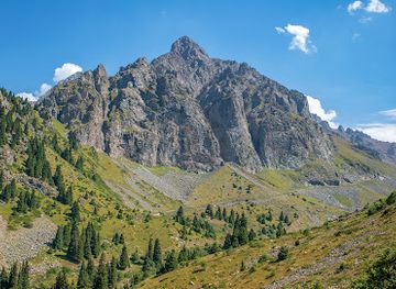 kazakhstan/almaty-mountains/attraction/tri-bastiona