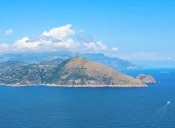 italy/capri/attraction/belvedere-costiera-amalfitana