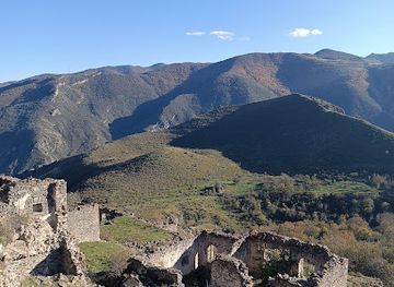 armenia/goris/attraction/old-khot