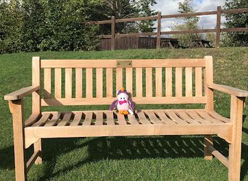 united-kingdom/skegness/attraction/fall-guys-bench
