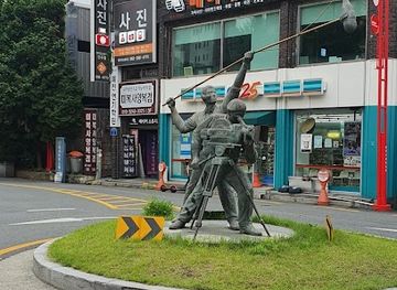 south-korea/jeonju/attraction/jeonju-cinema-street