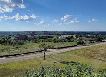 ohio/miami-valley/attraction/miamisburg-mound-park