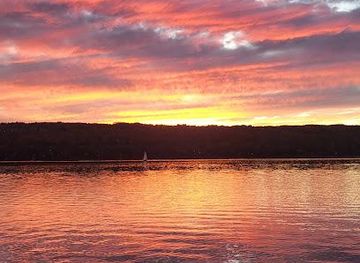 new-york/ithaca/attraction/cayuga-lake
