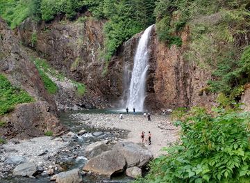 washington/snoqualmie-pass/attraction/franklin-falls-trailhead