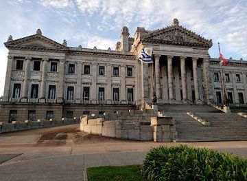 uruguay/montevideo/attraction/palacio-legislativo