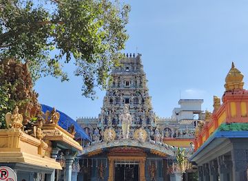 sri-lanka/colombo-district/attraction/kathiresan-pillayar-kovil