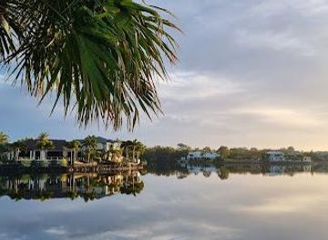 australia/noosa/attraction/twin-waters