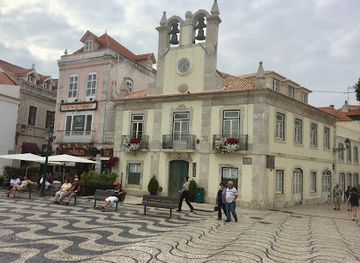 portugal/cascais/attraction/grutas-do-poco-velho