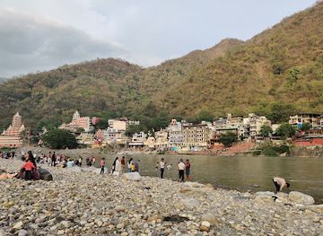 india/rishikesh/attraction/pebble-s-beach-rishikesh
