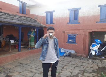 nepal/poon-hill/attraction/nuwar-puskal-aryal-house