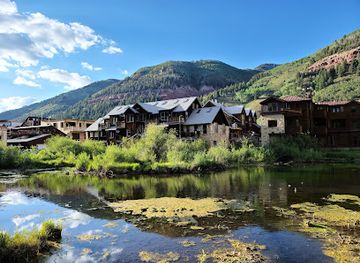 colorado/telluride/attraction/firecracker-hill-winter-sledding-hill