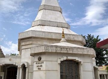 india/rishikesh/attraction/maa-anandamayee-ashram