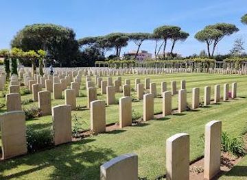 italy/lazio/attraction/beachhead-war-cemetery