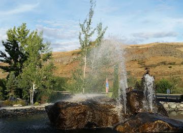 idaho/lewiston/attraction/clearwater-river-casino-lodge