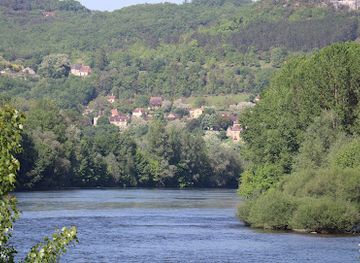 france/dordogne-valley/attraction/museum-la-rue-du-temps-qui-passe