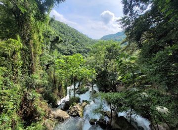 mexico/huasteca/attraction/cueva-del-agua