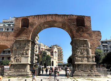 greece/thessaloniki/aristotelous-square/attraction/arch-of-galerius