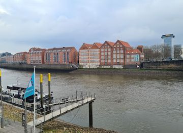 germany/bremen/uberseestadt/attraction/weser-promenade-bremen