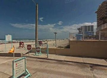 florida/daytona-beach/attraction/daytona-beach-seabreeze-blvd-beach-vehicle-access