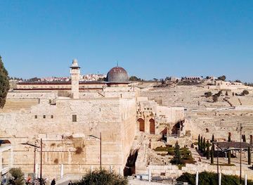 israel/jerusalem/attraction/the-burnt-house