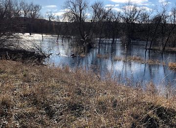 south-dakota/badlands/attraction/laframboise-island-nature-area