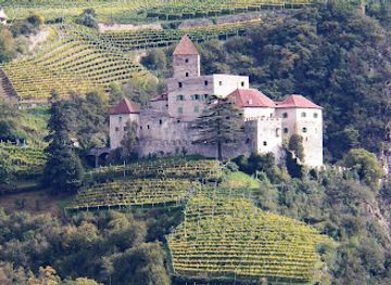 italy/val-venosta/attraction/schloss-karneid