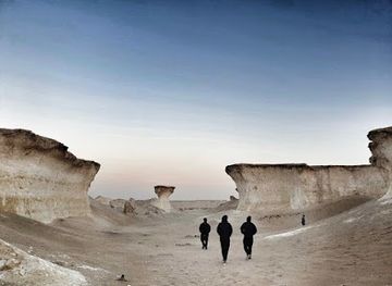 qatar/al-jassasiya-rock-carvings/attraction/munna-s-corner