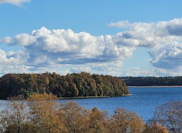 lithuania/zemaitija-national-park/attraction/plateliu-ezero-apzvalgos-aikstele