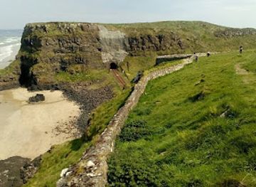 united-kingdom/giant's-causeway/attraction/mussenden-temple