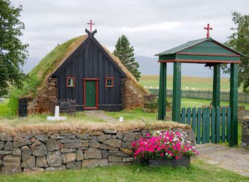 iceland/northwestern-region/attraction/vioimyrarkirkja