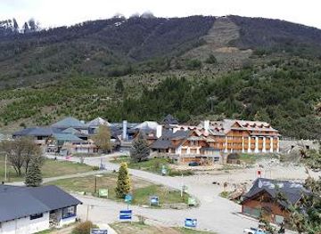 argentina/bariloche/attraction/villa-cerro-catedral