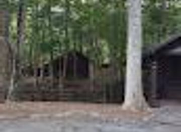 south-carolina/caesars-head-state-park/attraction/camp-buckhorn