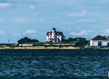 rhode-island/block-island/attraction/west-beach