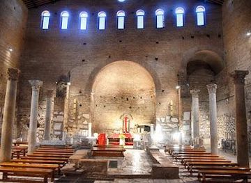 vatican-city/vatican-necropolis/attraction/catacombs-of-domitilla