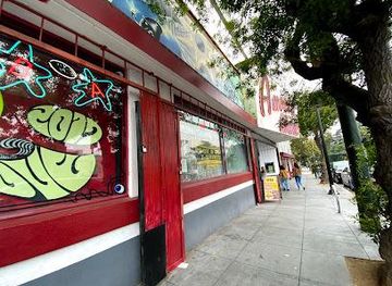 california/berkeley/attraction/amoeba-music