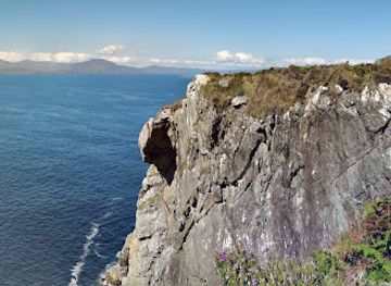 ireland/mizen-head/attraction/sheephead-cliffs