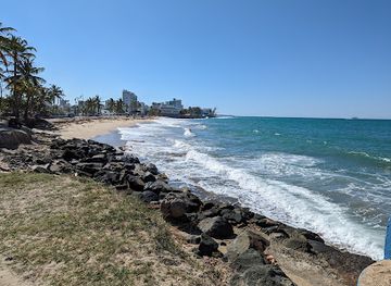 puerto-rico/san-juan-metropolitan-area/attraction/playa-el-ultimo-trolley