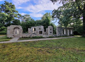 connecticut/greenwich-point-park/attraction/pomerance-park